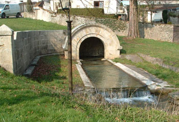 Fontaine Larie